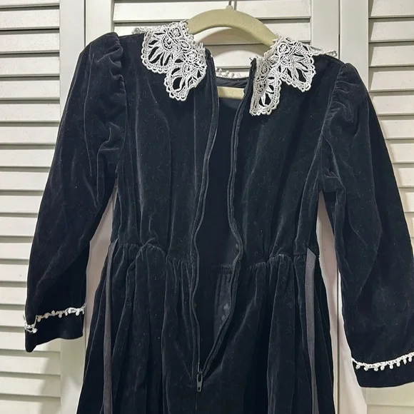 Sylvia Whyte for Saks Fifth Avenue Ruth Bader Ginsburg Halloween Costume size 5 - Picture 6 of 8